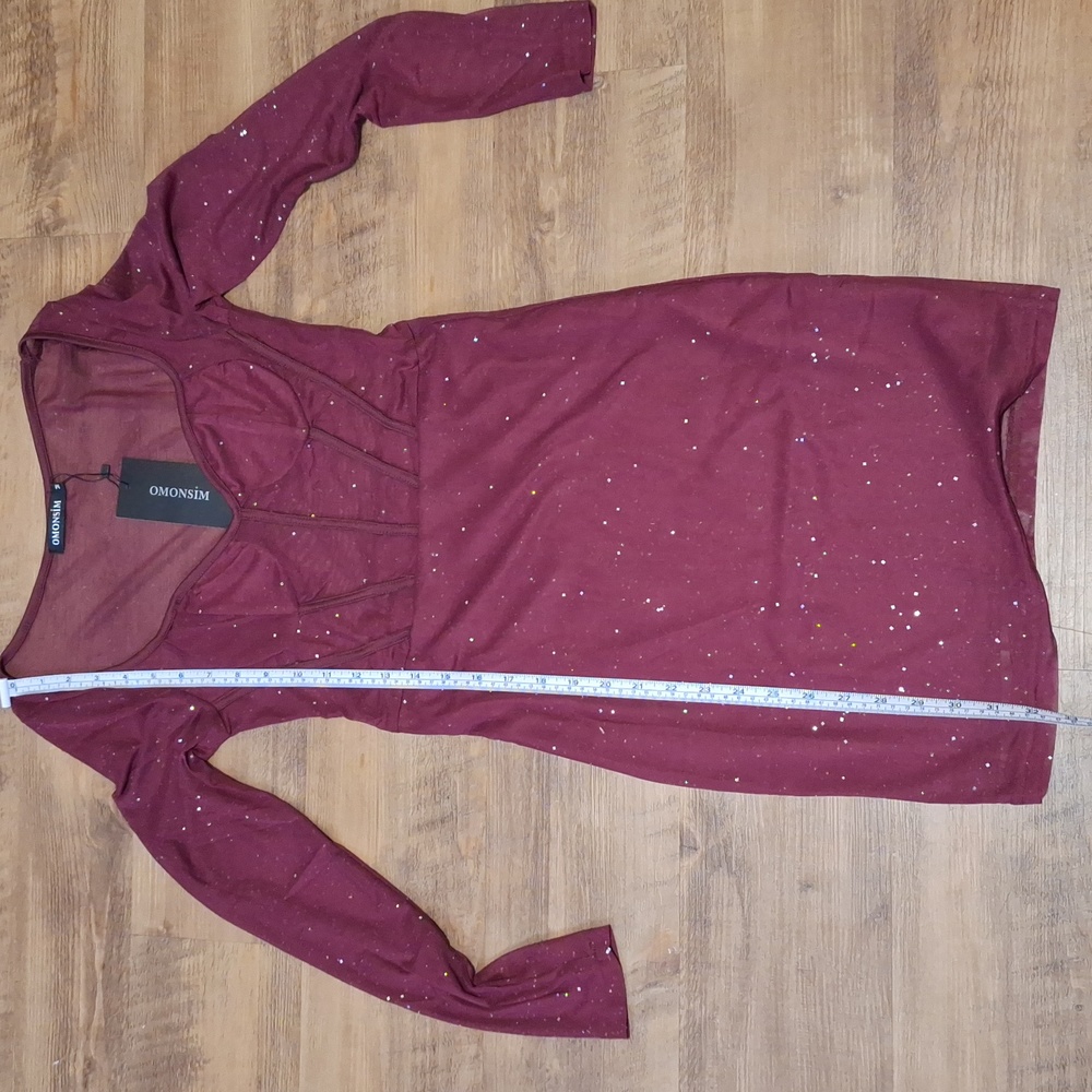 Sparkly Maroon New Year’s Bodycon Dress NWT - Picture 10 of 11